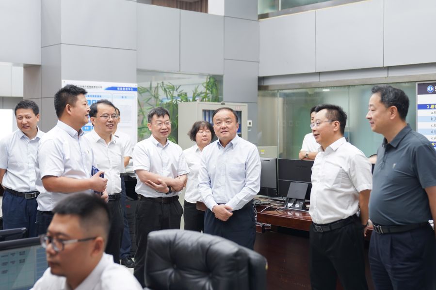 2024年7月11日，何紅心調研清江公司梯調中心（攝影：楊海青）