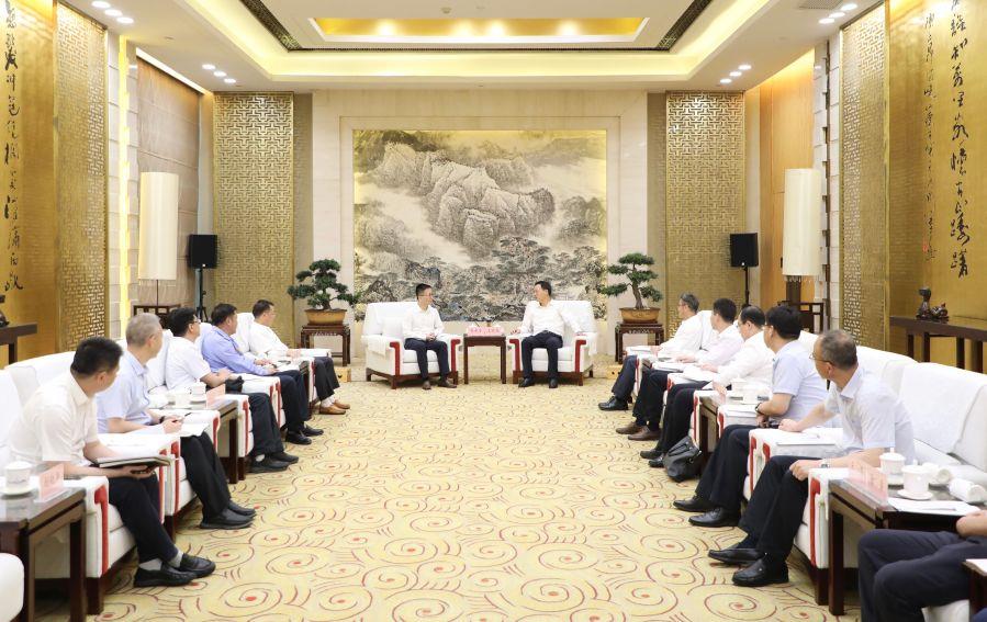 會(huì)見(jiàn)現(xiàn)場(chǎng)2